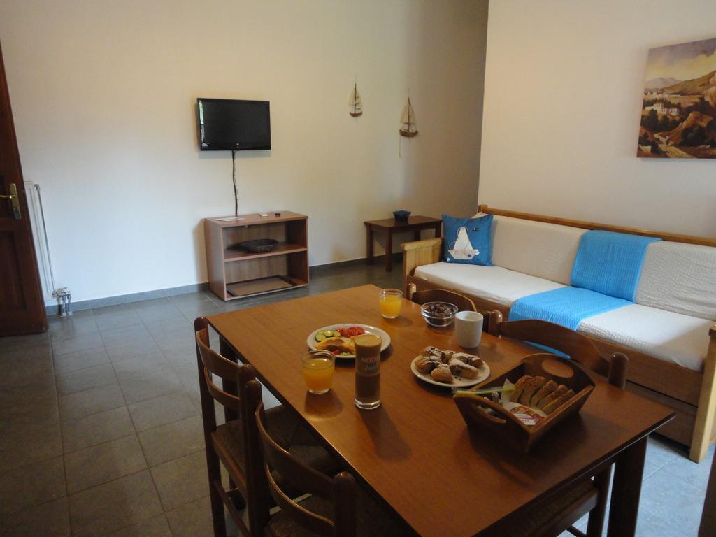 Melrose Aparthotel Skopelos Buitenkant foto